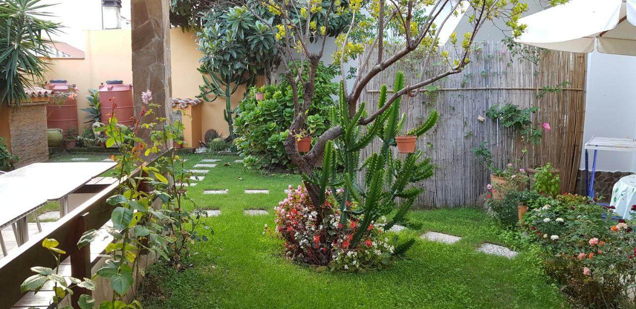 Casa Vacanze Rose E Fiori Sardegna San Vito  Exterior foto